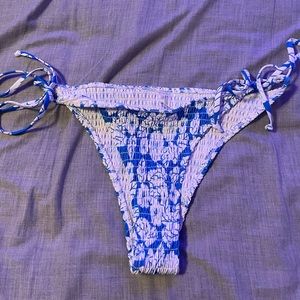 Blue floral the bikini bottoms